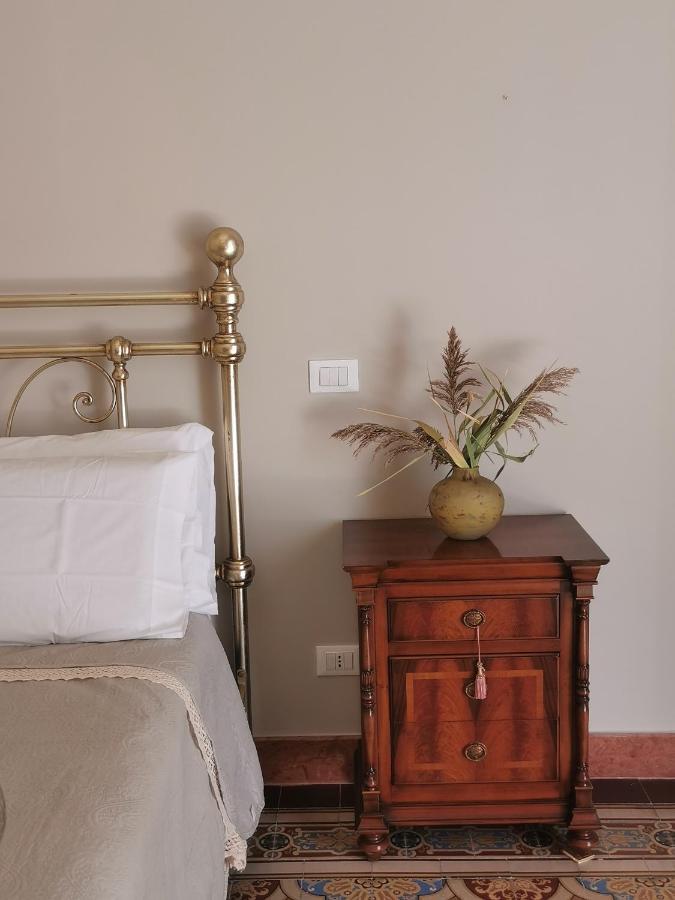 Dimora Lecerf Hotel Palermo Ngoại thất bức ảnh